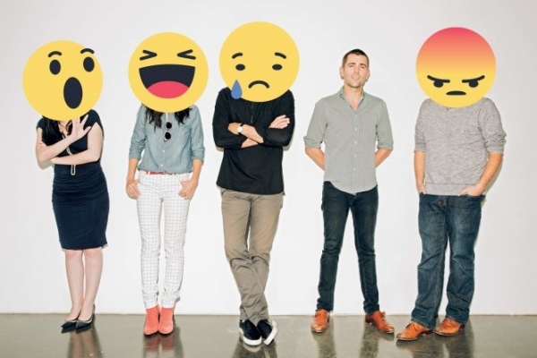 cảm xúc trên facebook