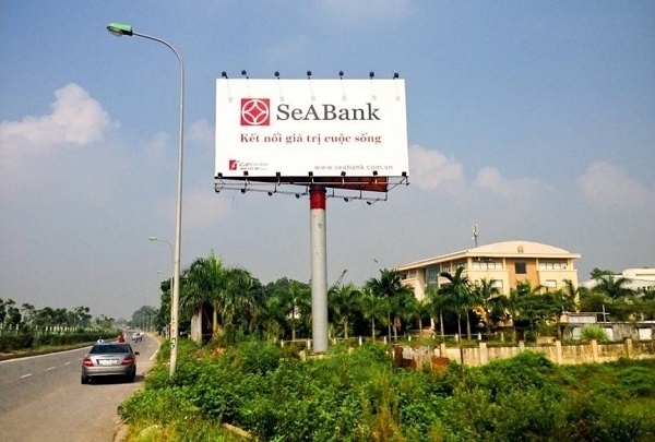 bảng biển quảng cáo ngoài trời