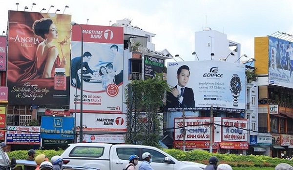 bảng biển quảng cáo ngoài trời