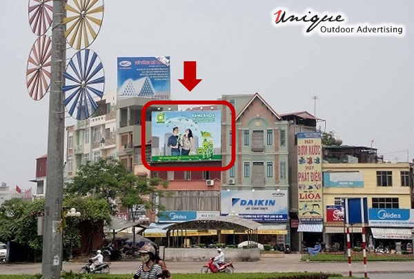pano quảng cáo ngoài trời