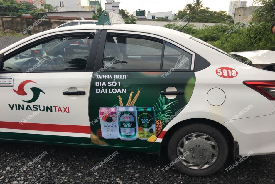 bia đài loan Taiwan beer quảng cáo trên taxi vinasun