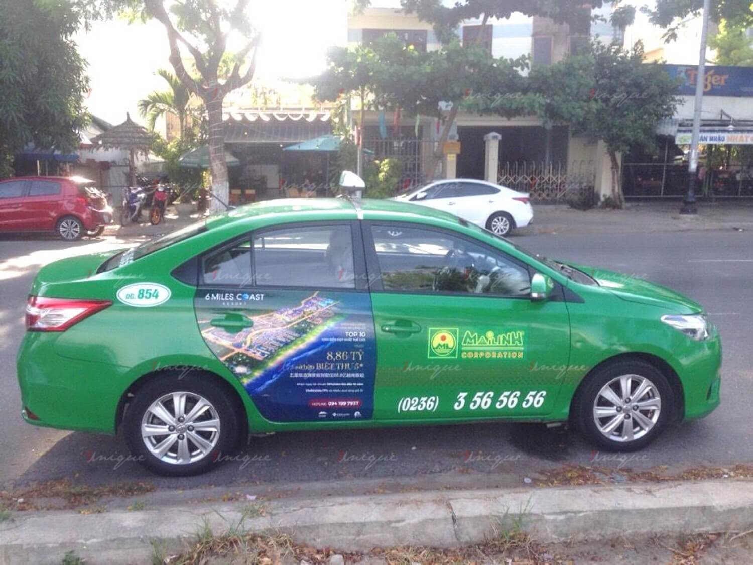 quảng cáo trên xe taxi tại Quảng Nam
