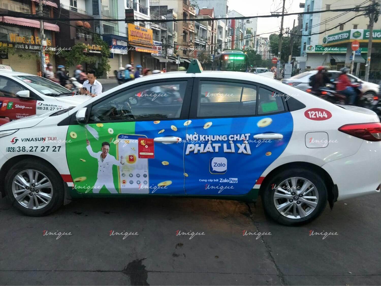 Chiến dịch quảng cáo trên taxi của ZaloPay dịp Tết 2021