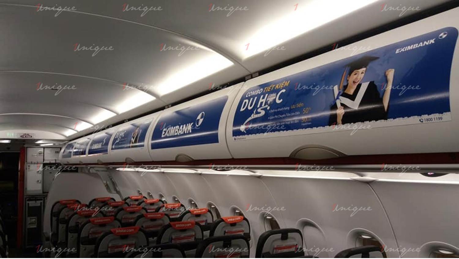 quảng cáo trên máy bay