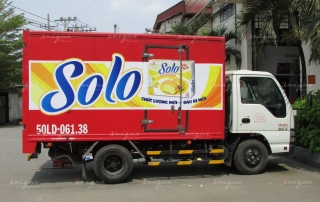Quảng cáo trên xe tải đưa thương hiệu phủ sóng mọi nẻo đường