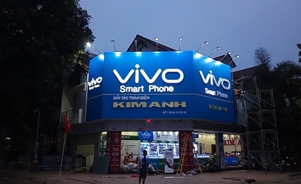 Top 10 loại đèn rọi biển quảng cáo ngoài trời phổ biến nhất hiện nay đèn rọi biển quảng cáo ngoài trời