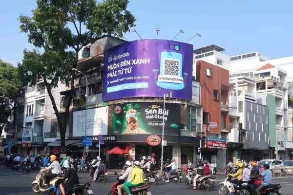 quảng cáo ngoài trời tại hồ chí minh