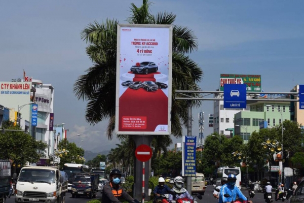 Biển quảng cáo đứng
