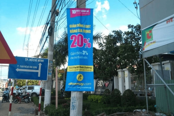 Biển quảng cáo đứng