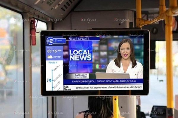 quảng cáo màn hình LCD trên xe bus