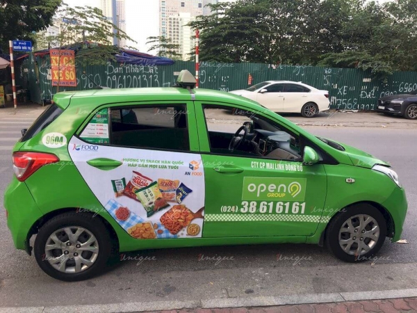 Tại sao ngành hàng tiêu dùng nhanh FMCG lại ưa chuộng quảng cáo trên xe taxi? quảng cáo trên taxi cho ngành FMCG